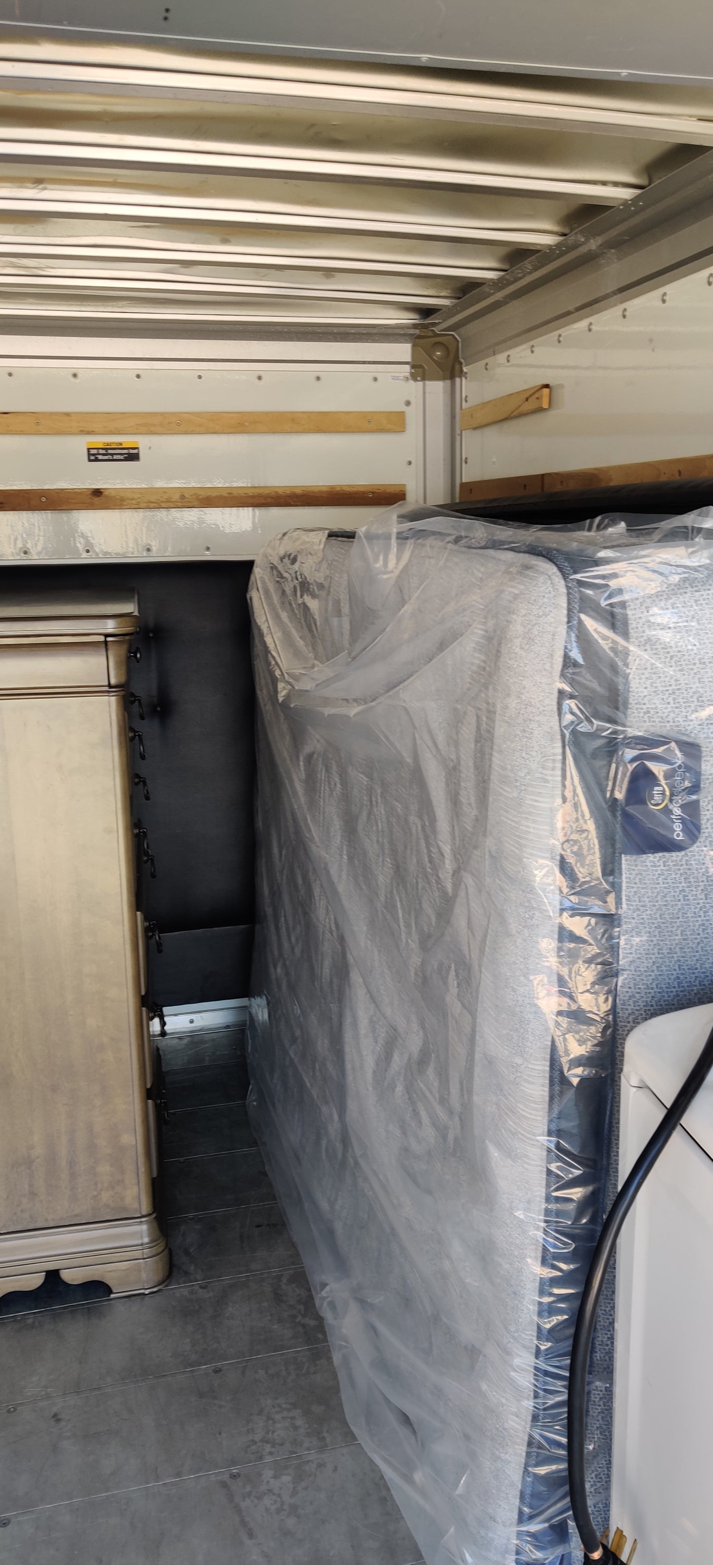 1 Additional Hour For 2 MAN ORDERS ONLY